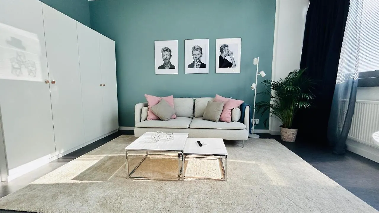 Skyview Studio Apartments At Berlin Kreuzberg-Mitte