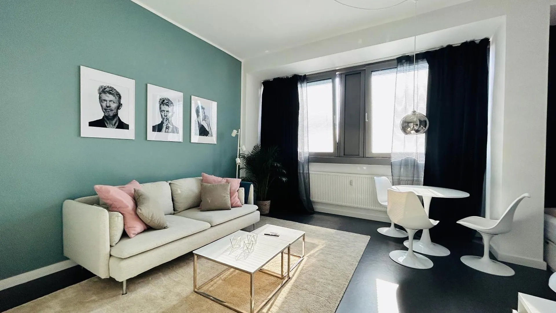 Skyview Studio Apartments At Berlin Kreuzberg-Mitte
